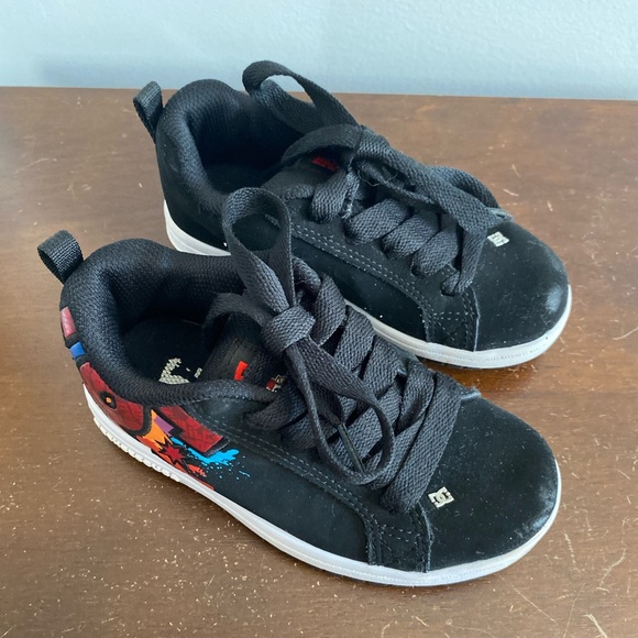DC shoes excellent condition - Picture 2 of 13